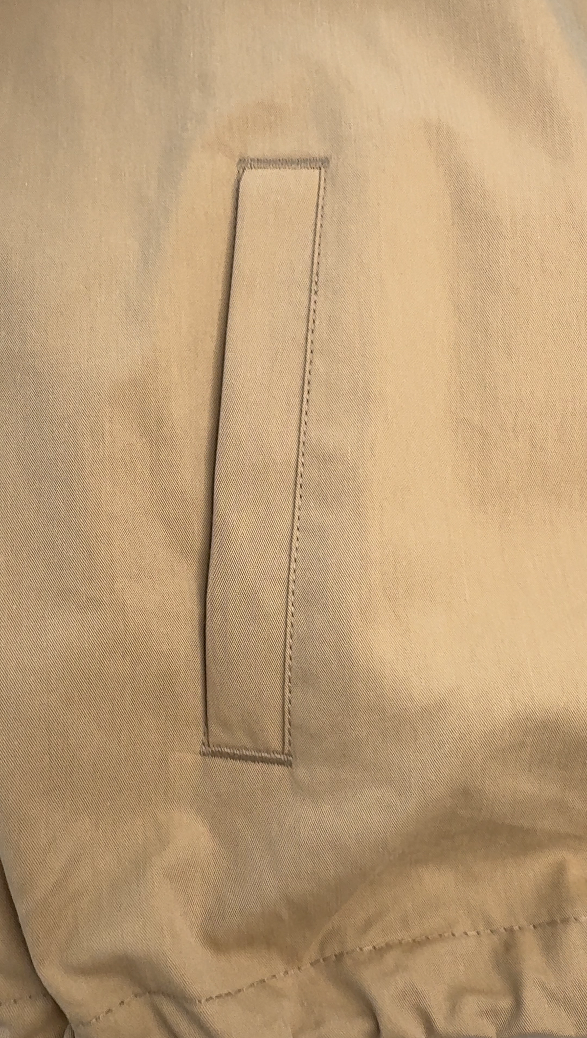 Ensemble L’Allure détail de la poche de la veste
