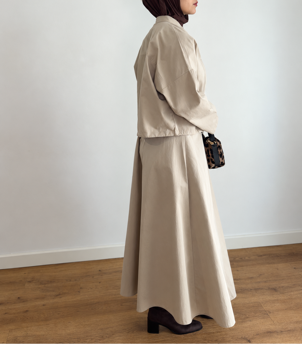 Ensemble L’Allure beige vu de dos