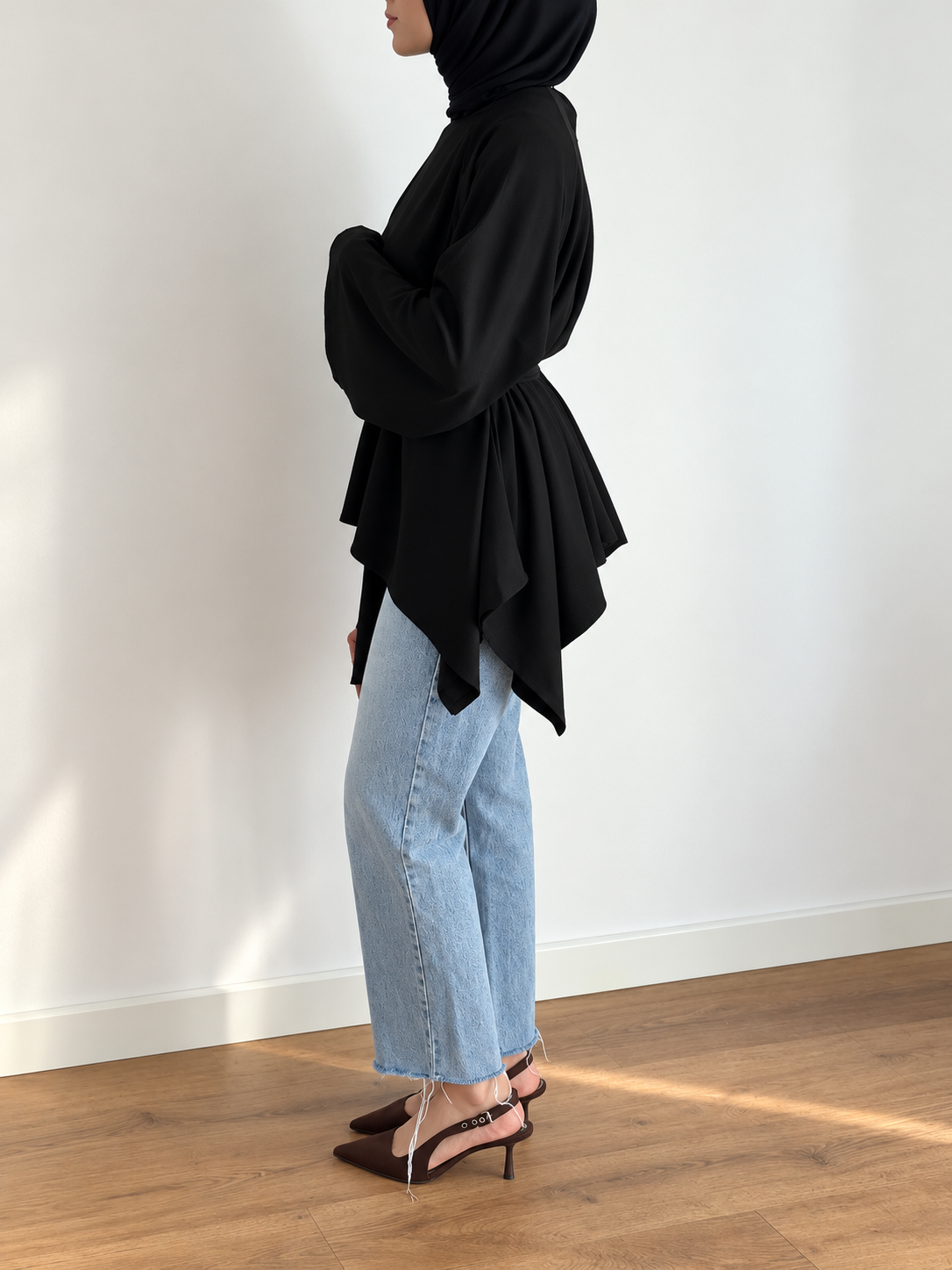 Haut drapé L’Iconique noir de profil